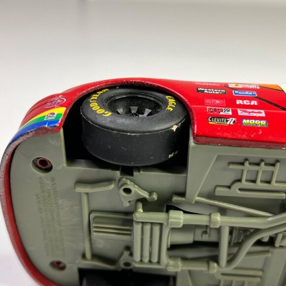 NASCAR Diecast Model 1996 Pontiac Grand Prix #36 Skittles Derrick Cope (damaged) - Picture 10 of 13